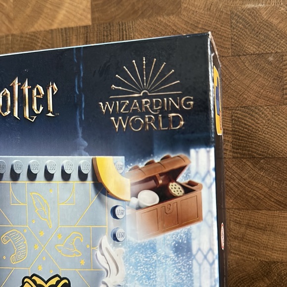 Lego 76385 Harry Potter Hogwarts Moment: Charms Class 256pcs New - Picture 3 of 10